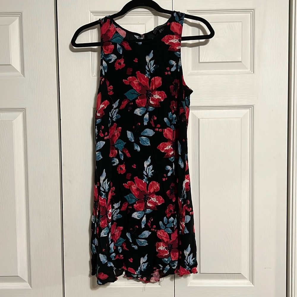 black floral dresss